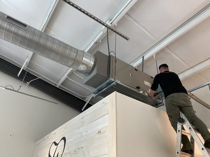 HVAC UV light installation
